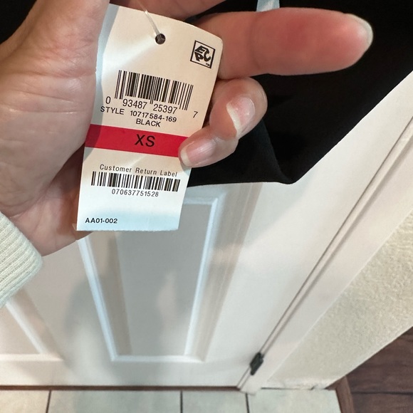 Bar III Black Blazer. - Picture 5 of 15